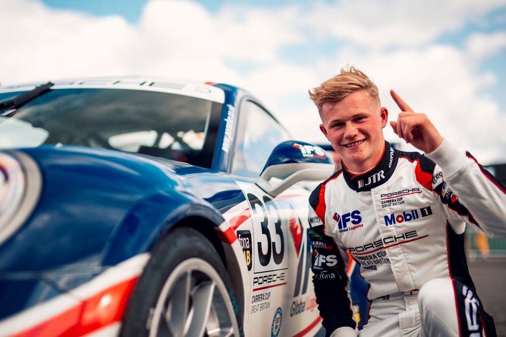 PCCGB Knockhill: Race Results (1)